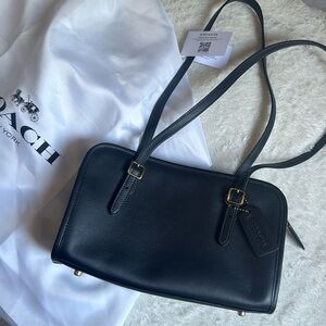 Coach swing zip handbag